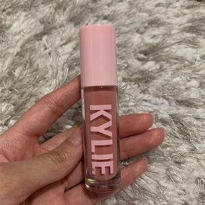 KYLIE COSMETICS GLOSS IN THE SHADE DIVA